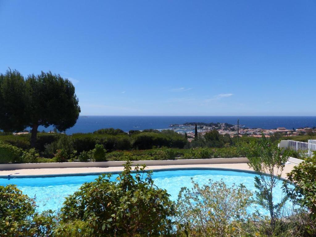 Vue Mer Panoramique Et Piscine Bandol Exterior foto